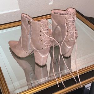 Moving Sale✨ All Designer Shoes Just $25🤑